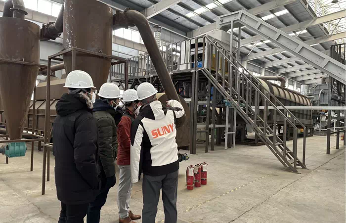 Indian customers inspect lithium battery recycling production line