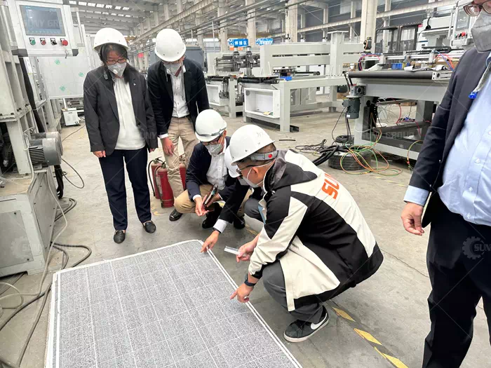 Japanese customers inspect solar photovoltaic panel recycling equipment