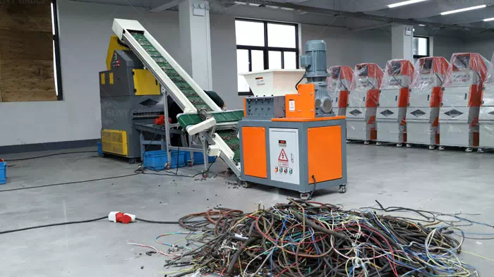 Small Cable Granulator and Separator for Scrap Wire Recycling