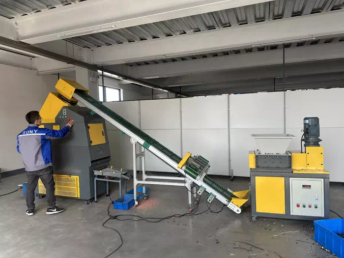 Small Cable Recycling Line With Tiny Shredder
